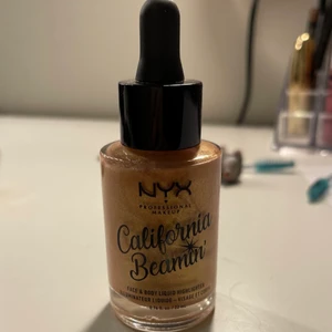 Nyx highlighter  - Endast testad en gång