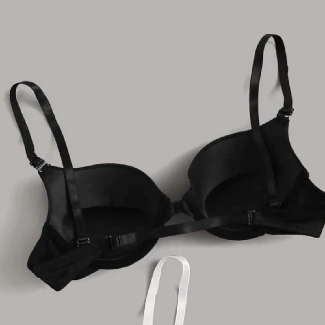 Nytt push-up bh st. M - 91