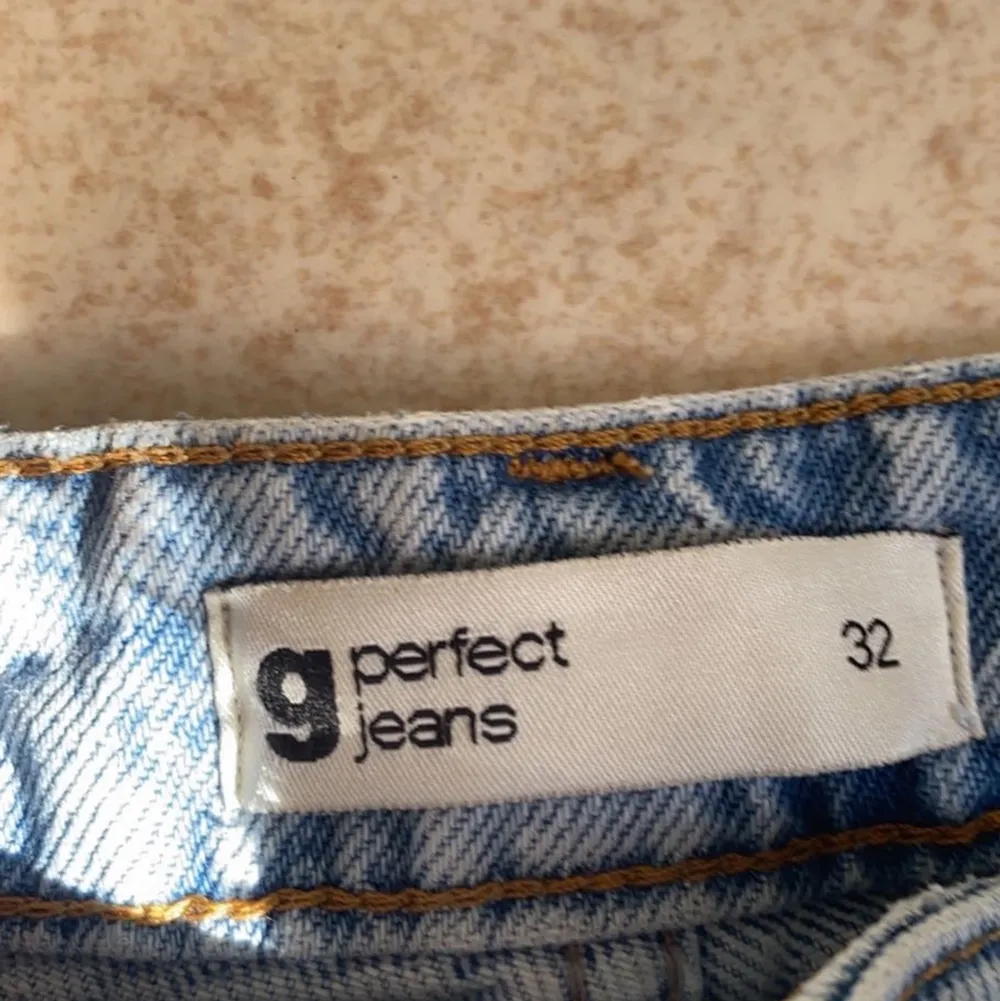 Snygga blåa jeans ( stentvättade ). Jeans & Byxor.