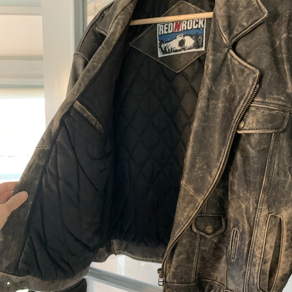 Trendig vintage 90s skinnjacka - 91