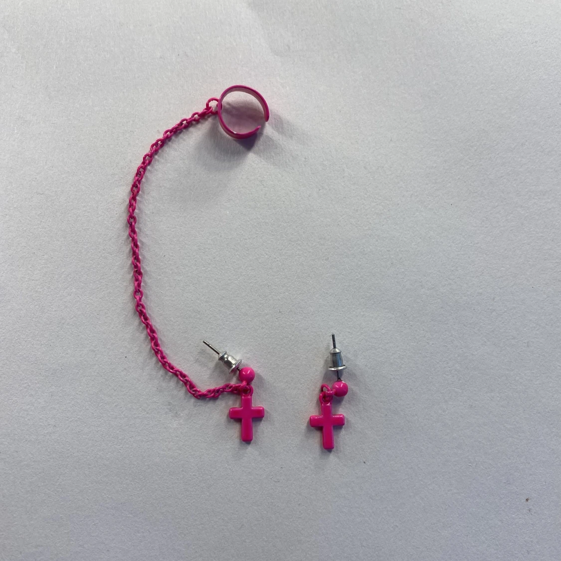 Kross örhängen!  - 90