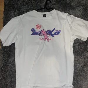 Joy x Pain t-shirt - Joy division x Sicko born from pain, y2k stil tröja obs fake pris kan diskuteras. Den är small men har lite oversize fit