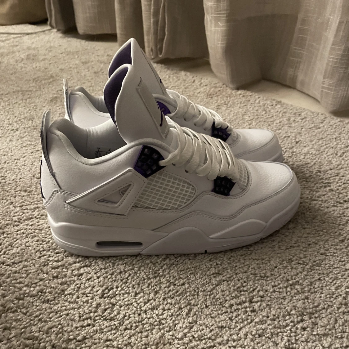 Air Jordan 4 Purple Metallic - 90