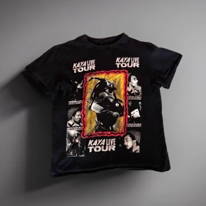 Bob Marley T-shirt - Storlek M men sitter som S Fråga gärna om mått eller mer bilder! Svarar snabbt 🌟🌟 