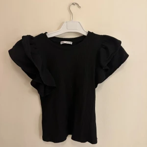 Snygg Stockholmsstil topp - Inte min still så det är därför jag säljer den