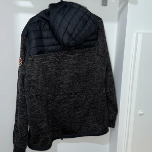 Hoodie - Excellent condition 