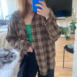 Rutig skjorta  - Bra skick