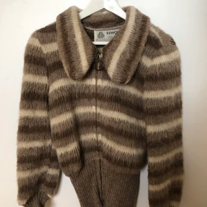 Ulltröja - Superfin vintage tjock ulltröja från icewool. Varm och skön med 70-tals vibes. 