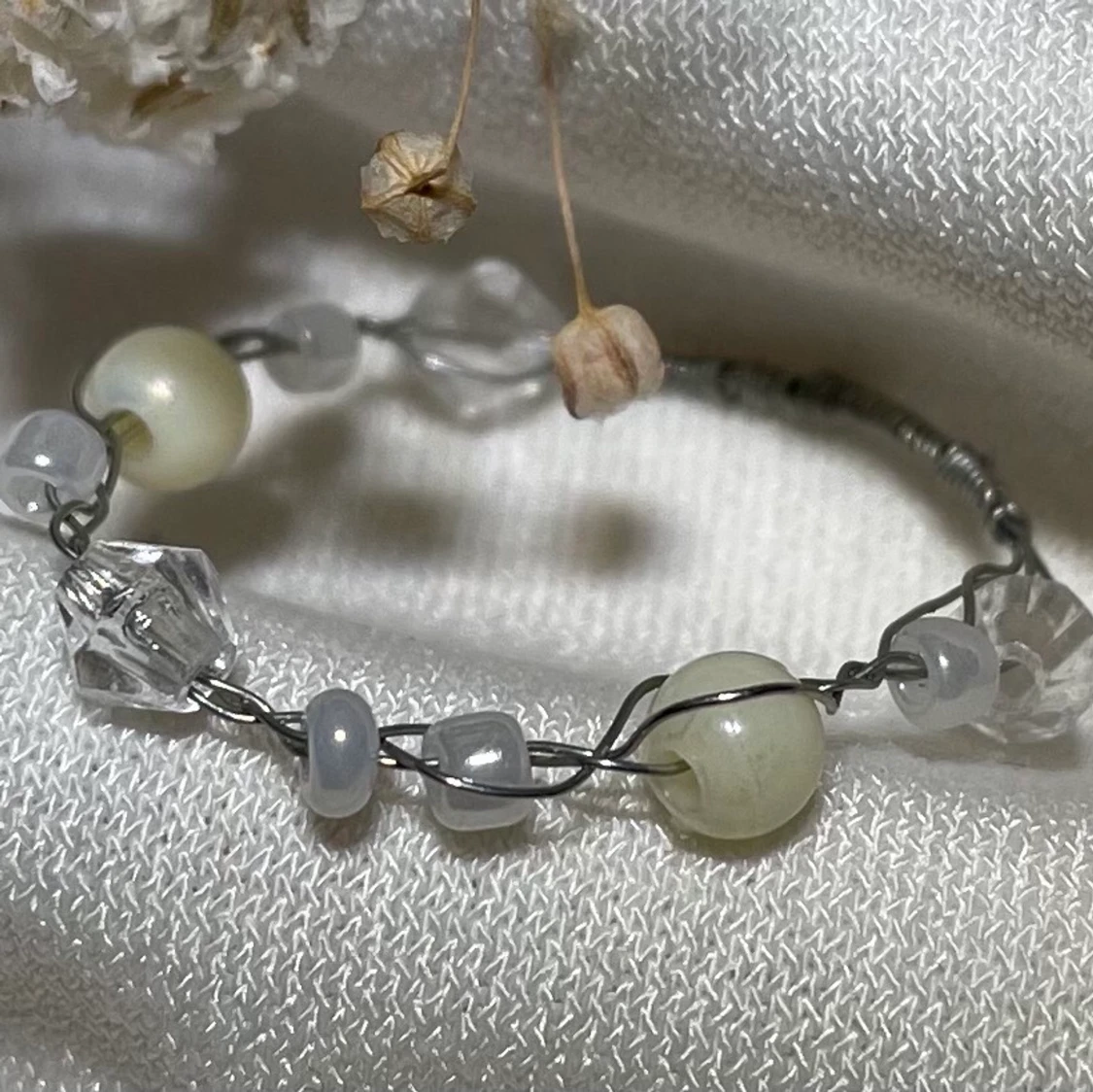 ✨ Ring med vita pärlor ✨ - 90