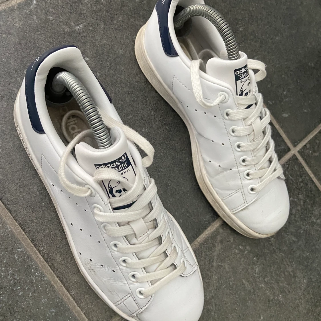 Stan Smith  - 90