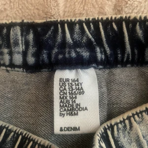 Kort fin kjol - Sitter på bra 