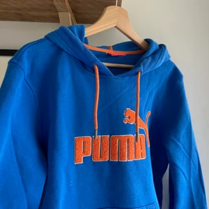 Vintage hoodie - Supercool vintage puma hoodie som tyvärr inte kommer till användning längre.