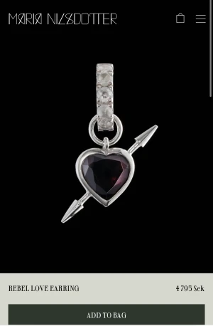 Maria Nilsdotter örhänge - Intressekoll på ett av mina super snygga Rebel Love Earring från Maria Nilsdotter! Super bra skick och säljer endast vid bra bud!!