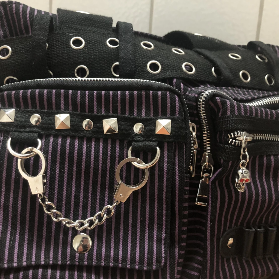 Jawbreaker väska  - 91