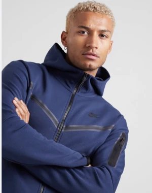 nike tech flecce dress - S på tröjan                                  M på byxorna