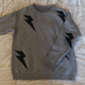 Liknande Zadig tröja från Shein st s - Andvänd fåtal gånger  Köparen står för eventuella frakt kostnader