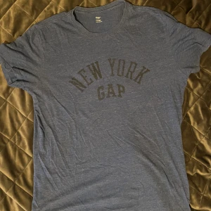 GAP T-shirt - Strlk L