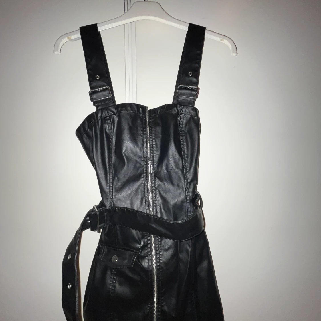 Svart Skinnklänning