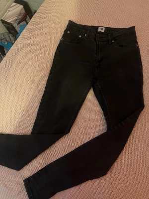 Byxor  - Jätte söta en av mina favo byxor men dom är för små nu 