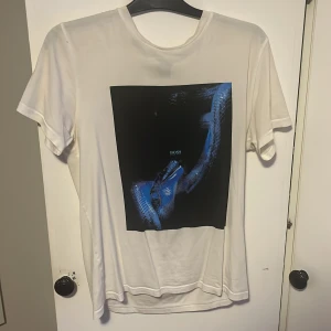 Hugo boss T-shirt  - Bra skick