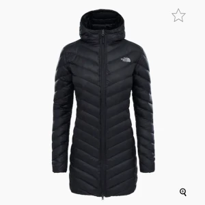 North face dunjacka - En så fin north face dunjacka som inte längre används, i superbra skick!!🫶🏼 