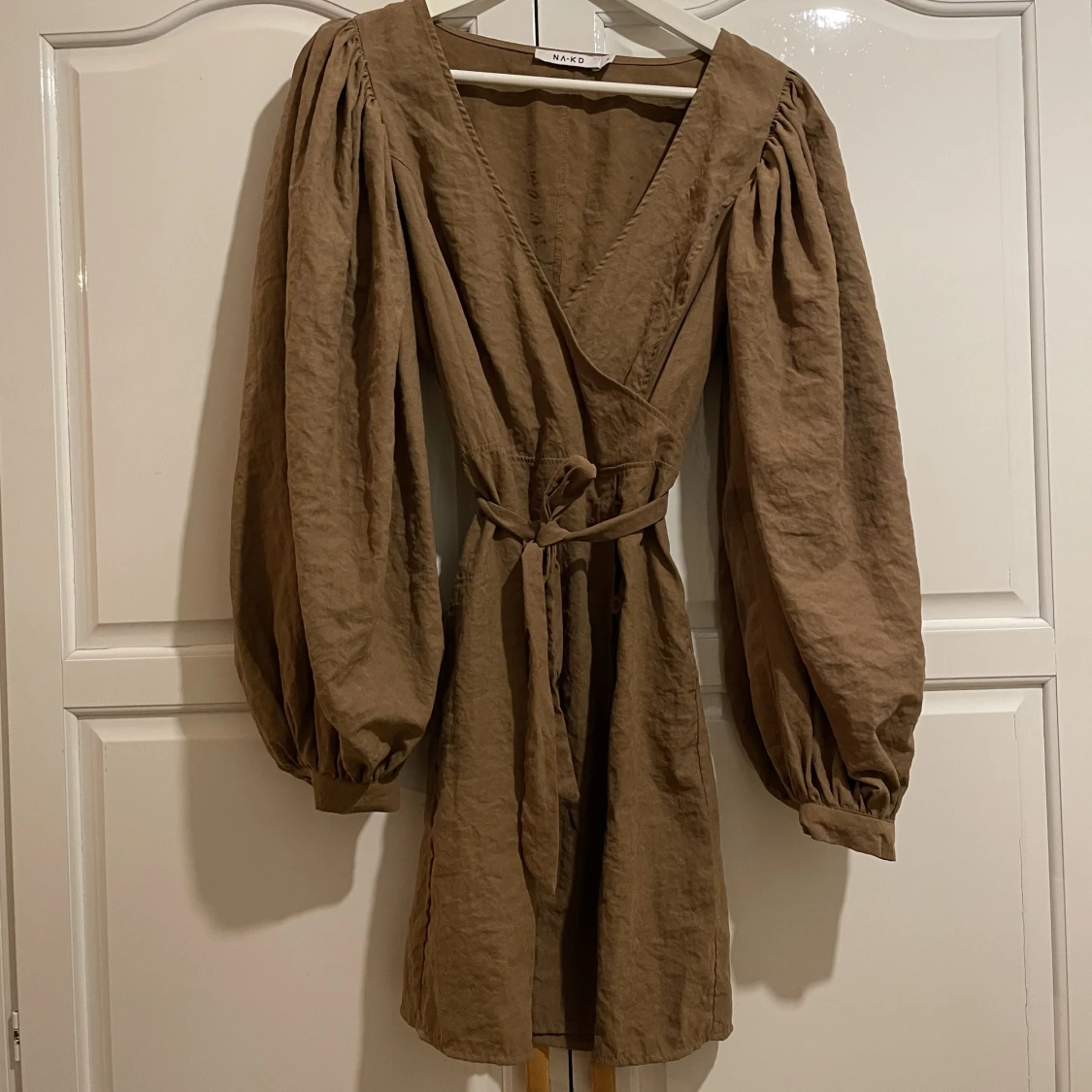 Na-kd klänning 