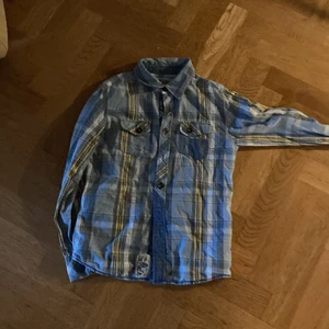 Skjorta Vingino - Rutig skjorta i fint skick