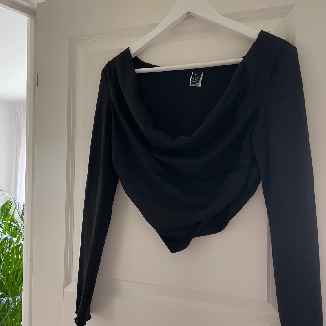 Två toppar ifrån SHEIN