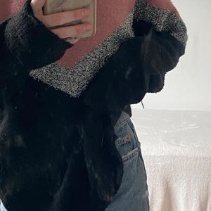 Tröja - Säljer min lindex tröja som ja köpte för ett årsen. I bra skick.