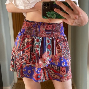 Kjol - Superfin kjol som inte kommer till användning 🌻💘 exklusive frakt