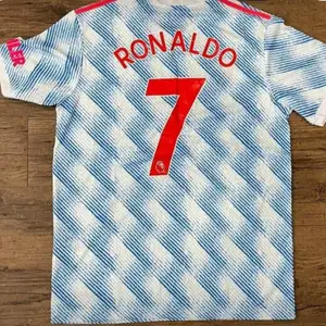 En helt ny man utd tröja med Ronaldo, köpt i Manchester för 799kr 