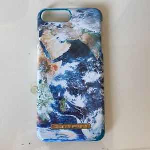 Ideal of Sweden skal - iPhone skal till iPhone 8 Plus. Knappt använd.