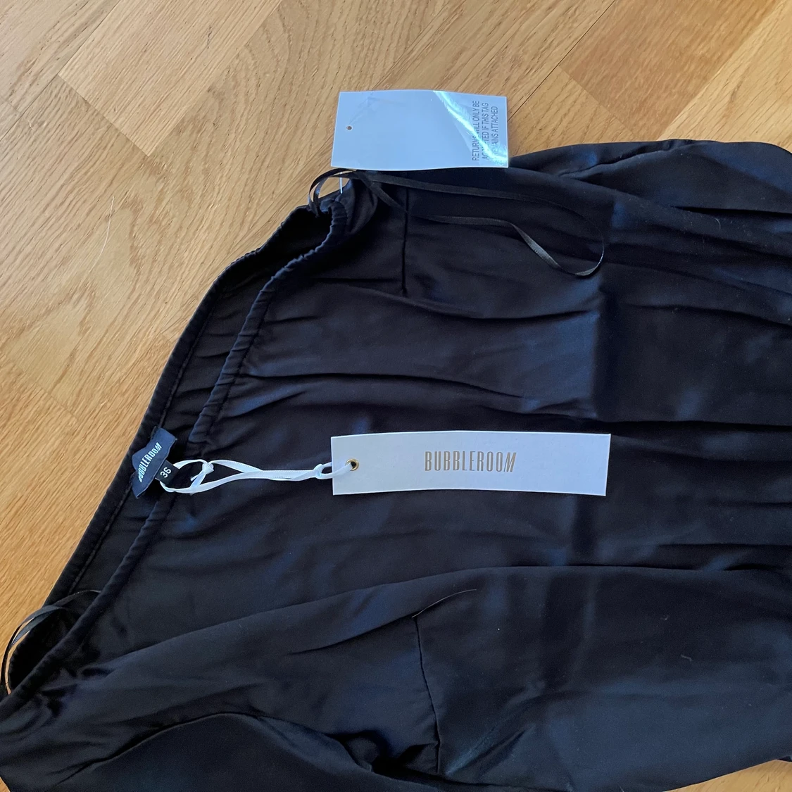 One shoulder tröja - 90