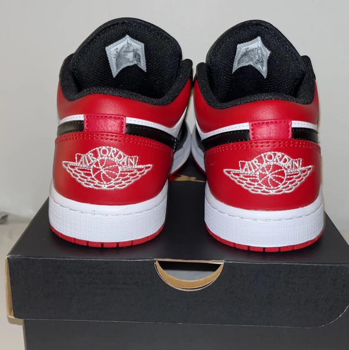 Jordan 1 Low Bred - 91