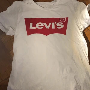 Levis tröja - Levis tröja