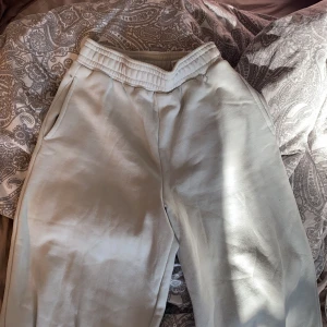 Mjukis byxor  - Jätte sköna mjukis byxor från hm i stl xs🥰