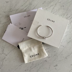 Celine  - Fint silver armband sparsamtanvänt🥰