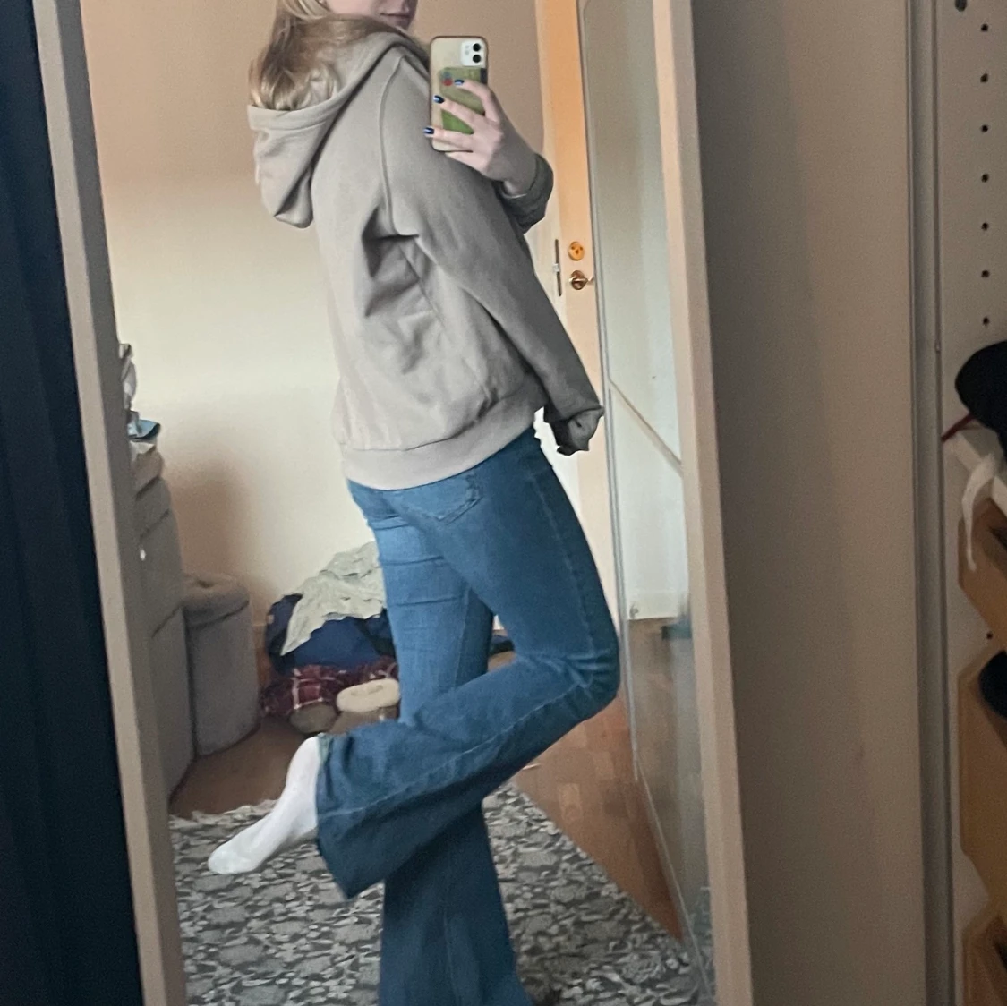 Beige ziphoodie - 91