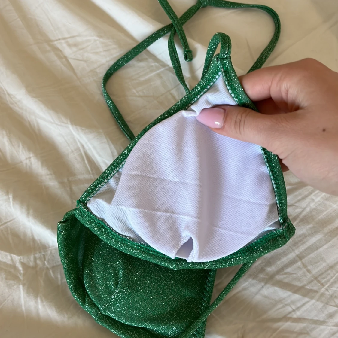 Glittrig grön bikini  - 91