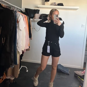 Oanvända shorts från Gina Tricot - Kom med prisförslag om du är intresserad!🌟