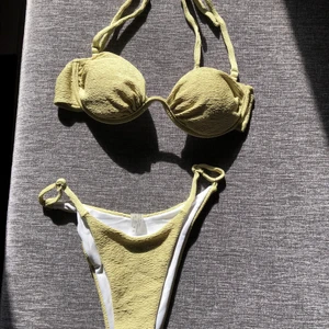 Grön fin Baddräkt  - Jag köpte från shein, aldrig använd!! 