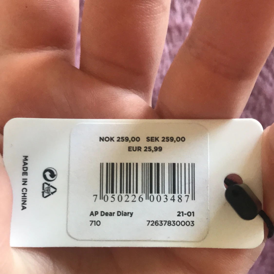 En väska från bikbok