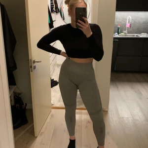 Icaniwill tights - Superfina grå tights från icaniwill. Sparsamt använda! Storlek S