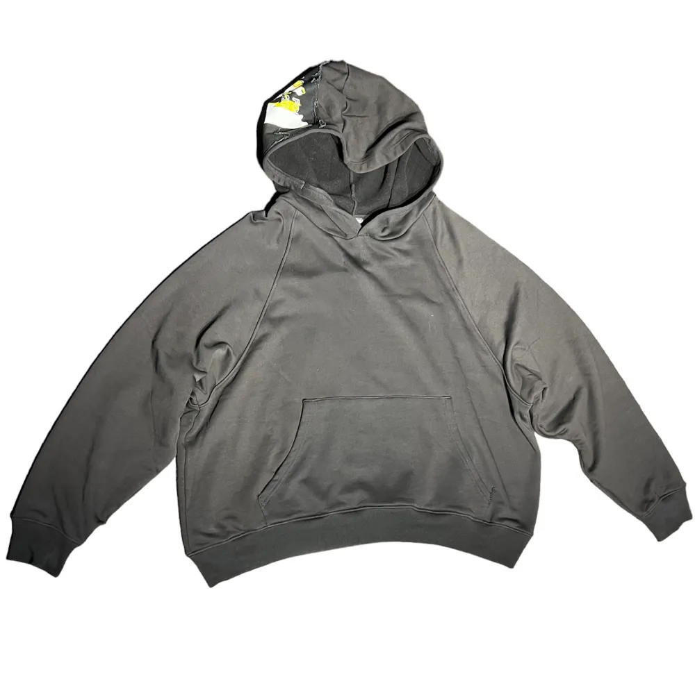 Oversize hoodie, köpare står för frakt. Pris kan diskuteras, DM för frågor och mått . Hoodies.