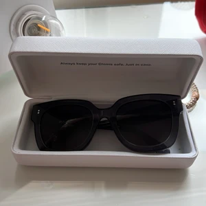 chimi glasögon  - superfina chimi glajjor som inte kommer till användning, använda typ 3 ggr. jättebra skick! modellen är #008 & färgen heter ginger, dem är mörkgråa.