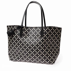 Malene Birger Väska - Jättefin väska i bra skick🥰 dustbag medföljer. Pris kan diskuteras vid snabb affär😇