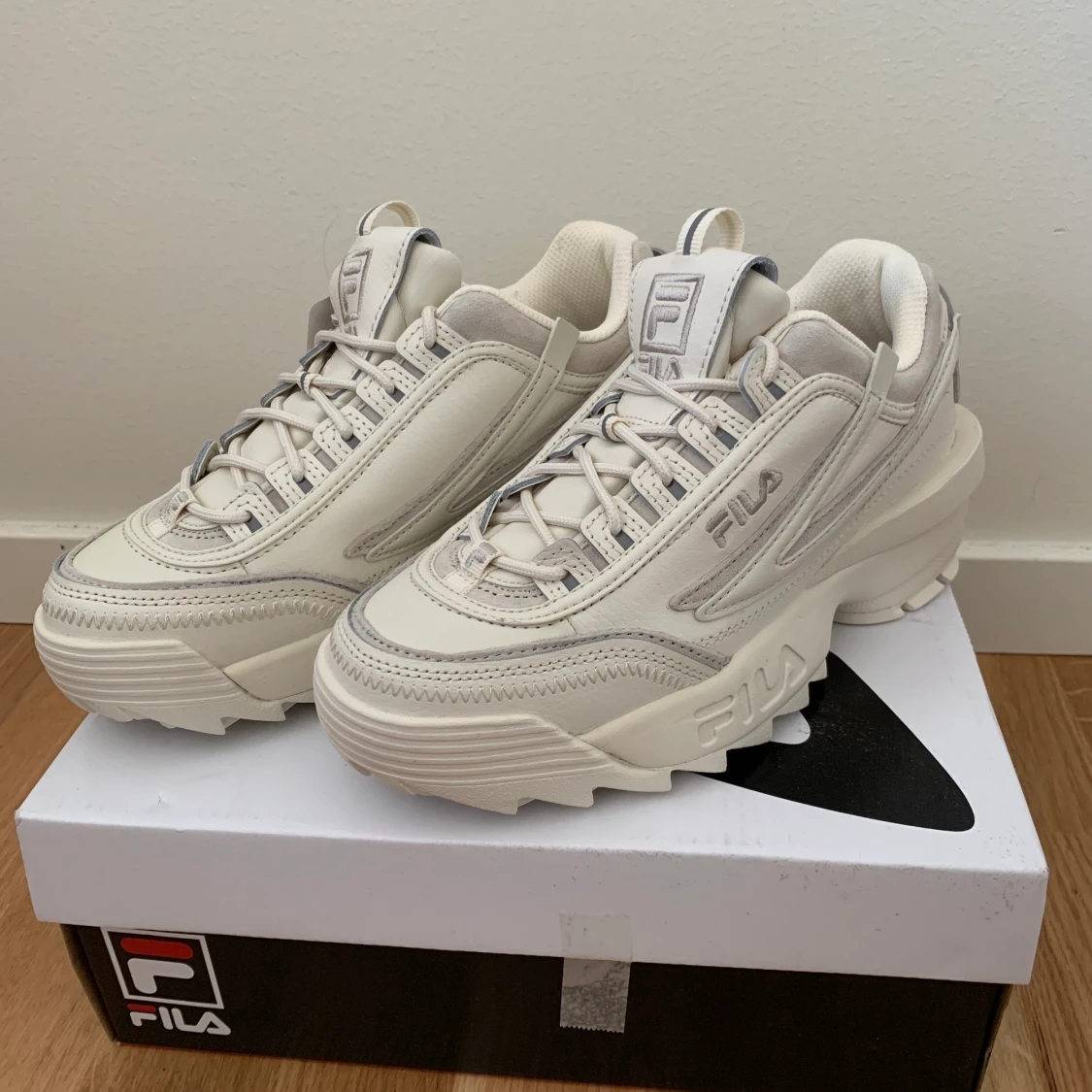 Fila skor - 90