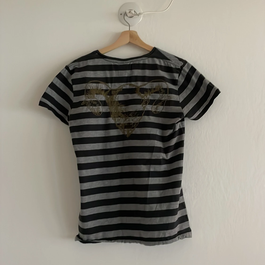 Lee tröja med mönster på rygg L - 90