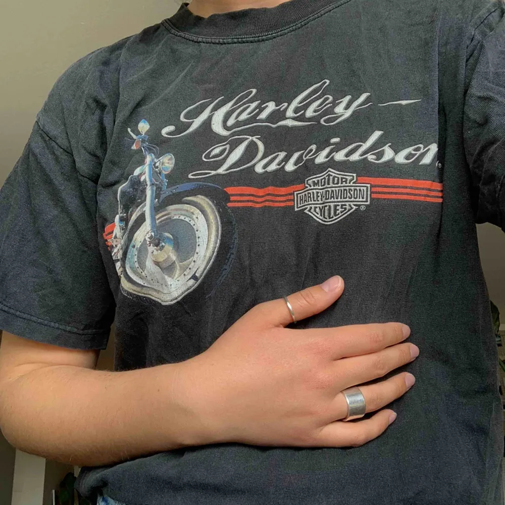 Sliten Harley Davidson T-shirt  Priset+frakt. T-shirts.