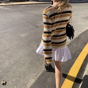 Stickad tröja  - den här skit fina stickade tröjan ifrån Zara, som är slutsåld. Den är knappt använd så i jätte fint skick🥰det är en storlek S men passar även M.  Tryck ej på ”köp nu” utan skriv till mig först❤️